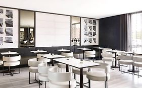 Ac Hotel By Marriott Miami Airport West/Doral